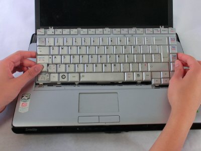 Как самостоятельно отремонтировать клавиатуру ноутбука?