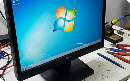 Замена матрицы монитора Fujitsu. После ремонта.