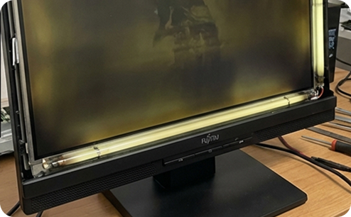 Замена подсветки монитора Fujitsu. До ремонта.