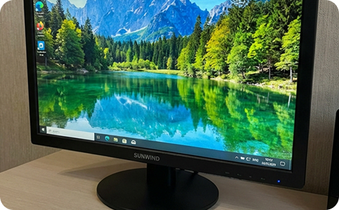 Замена матрицы монитора Sunwind. После ремонта.