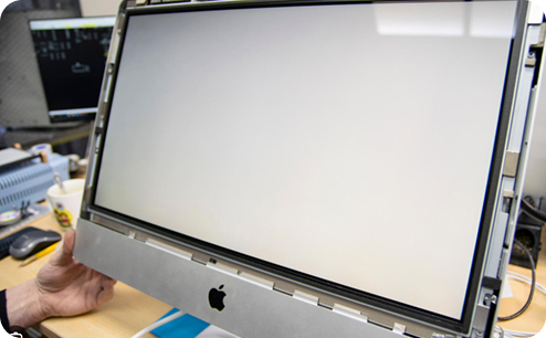 Замена подсветки монитора Apple. До ремонта.