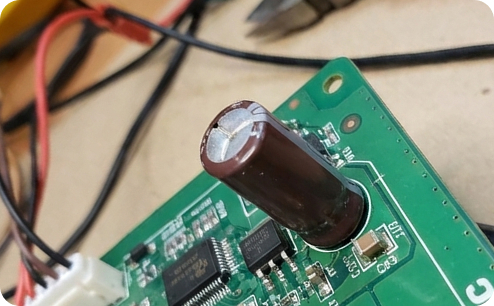 Ремонт платы монитора AOC. После ремонта.